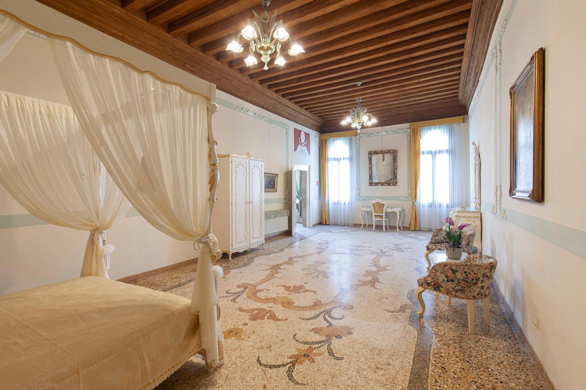 Luxury Apartment Pesaro Papafava Venedik Dış mekan fotoğraf